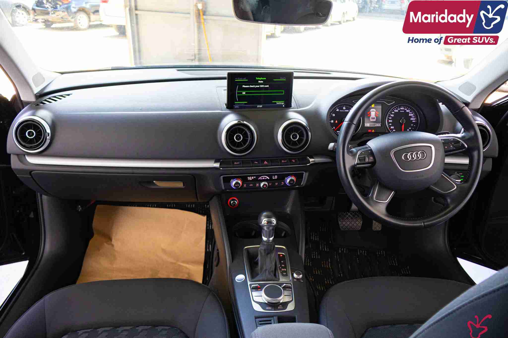 Audi A3-2016