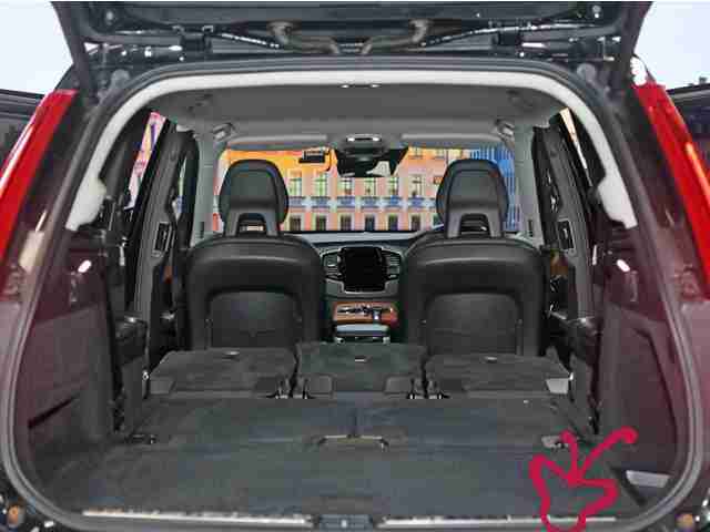 Volvo xc90-2020